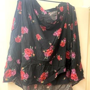 Size 4 torrid skirt new with tag